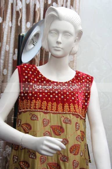 Pakistani-Formal-WEAR-2010-Red&Golden-Dress