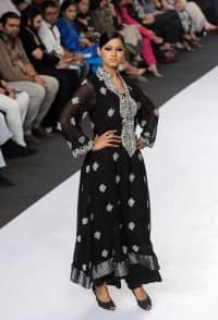 Pakistani Fashion Clothes Designer on 2010 Pakistani Fashion Clothes